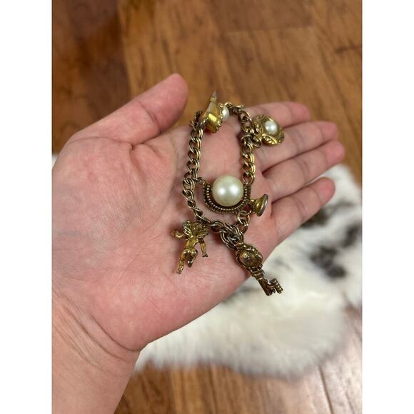 B7 Circo Victorian Style Charm Bracelet Vintage Rare Statement Collector Royal - Picture 5 of 12